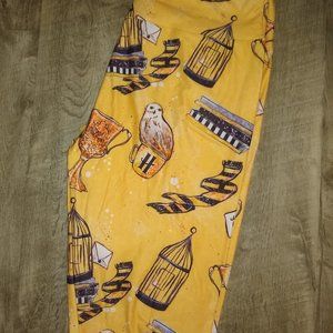 Hufflepuff Custom Leggings in Adults